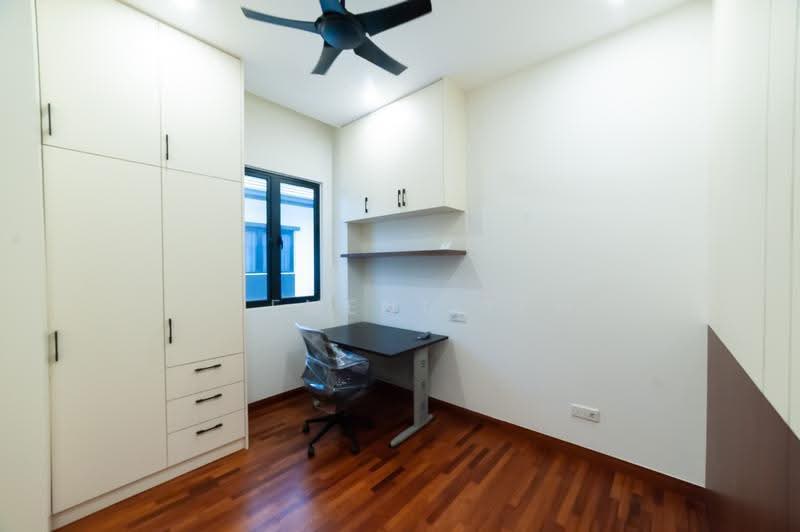Semi-Detached House for Sale in Shah Alam (Selangor) - Clement Yew - Study - PropertyGuru.com.my