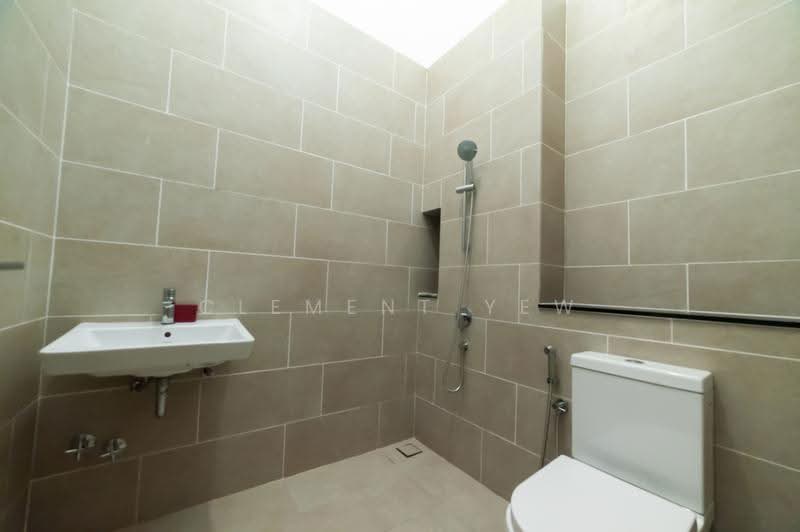 Semi-Detached House for Sale in Shah Alam (Selangor) - Clement Yew - Bathroom - PropertyGuru.com.my