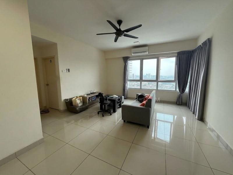 Kediaman Servis untuk Dijual di Saville @ Cheras - Danilo Lim - Living Room - PropertyGuru.com.my