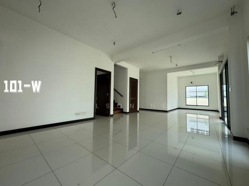 Rumah Berkembar untuk Dijual di Setia Eco Park (Setia Alam) - Wilson Ng - Living Room - PropertyGuru.com.my