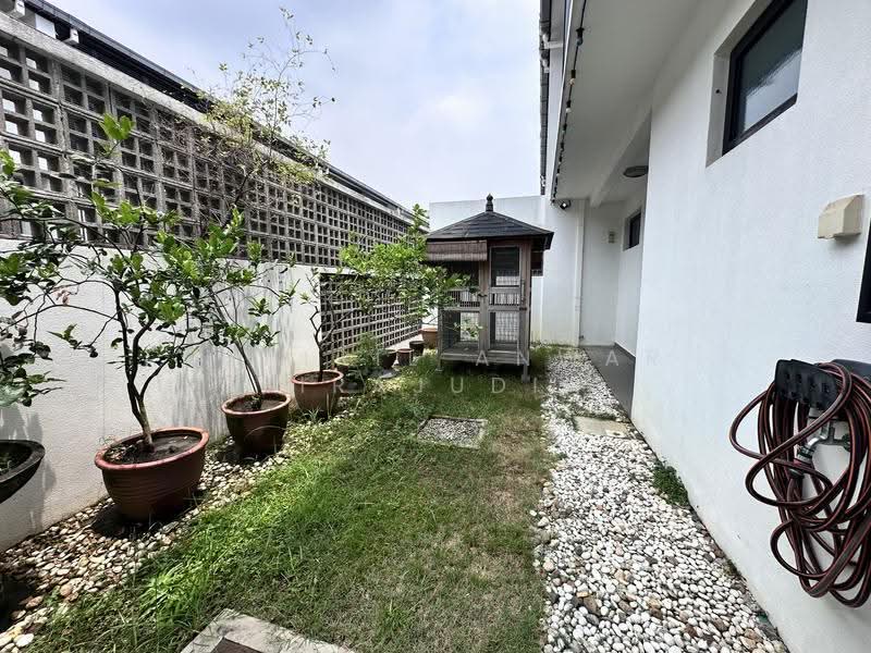 2-storey Terraced House for Sale in Taman Bukit Subang (Shah Alam) - Khairil Anwar Sirajudin - Exterior - PropertyGuru.com.my