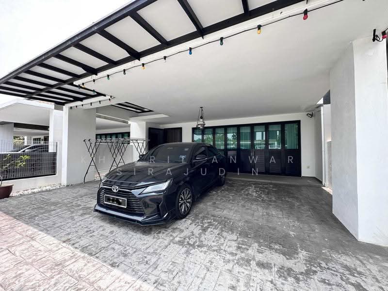 2-storey Terraced House for Sale in Taman Bukit Subang (Shah Alam) - Khairil Anwar Sirajudin - Exterior - PropertyGuru.com.my