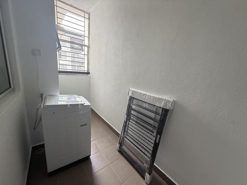 Apartment for Rent at Residensi Hijauan Lumayan - Keeve Chan - Balcony - PropertyGuru.com.my