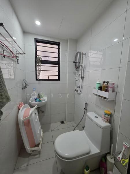 Apartment for Sale at Subang Jaya Lafite - George Tan - Bathroom - PropertyGuru.com.my