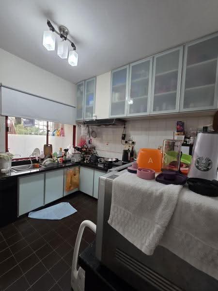 Apartment for Sale at Subang Jaya Lafite - George Tan - Kitchen - PropertyGuru.com.my