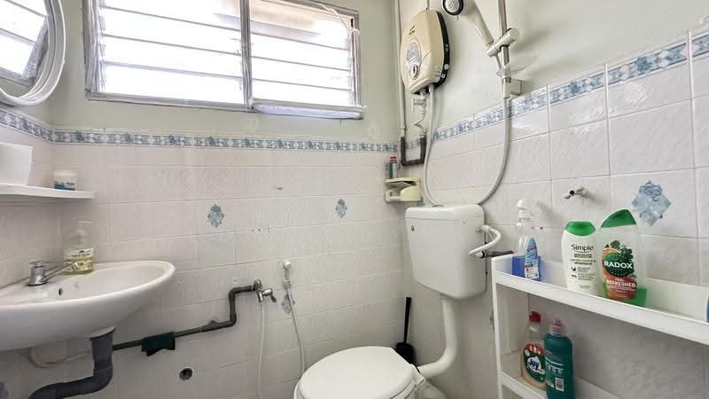 Rumah Teres 2-Tingkat untuk Dijual di Bandar Pengkalan Indah (Ipoh) - Edmond Tan - Bathroom - PropertyGuru.com.my