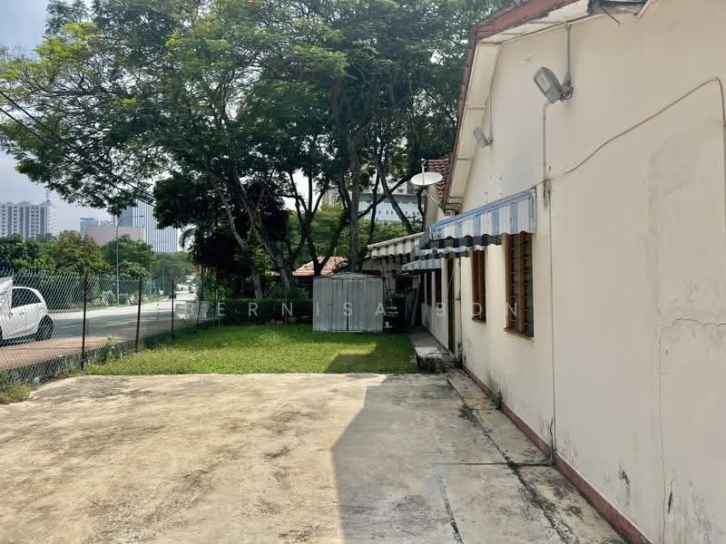 Rumah Teres 1-Tingkat untuk Dijual di Seksyen 14 (Petaling Jaya) - Bernisa Bon - Exterior - PropertyGuru.com.my