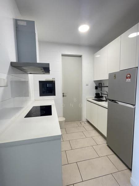 Service Residence for Rent at Skyluxe On The Park Bukit Jalil - Tee Bee Yong - Kitchen - PropertyGuru.com.my