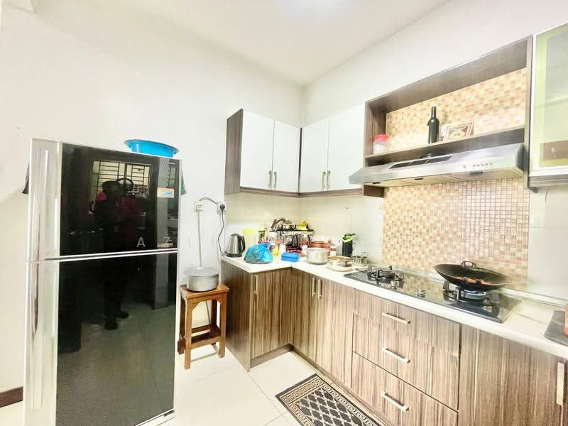 Kondominium untuk Dijual di Panorama Residences @ Batu Caves - Azli Ibrahim - Kitchen - PropertyGuru.com.my