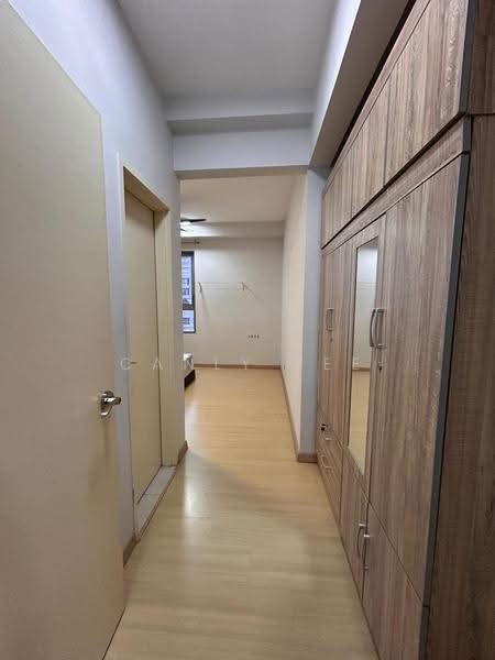 Kediaman Servis untuk Disewa di Gravit8, Klang - Canly Tee - Corridor - PropertyGuru.com.my