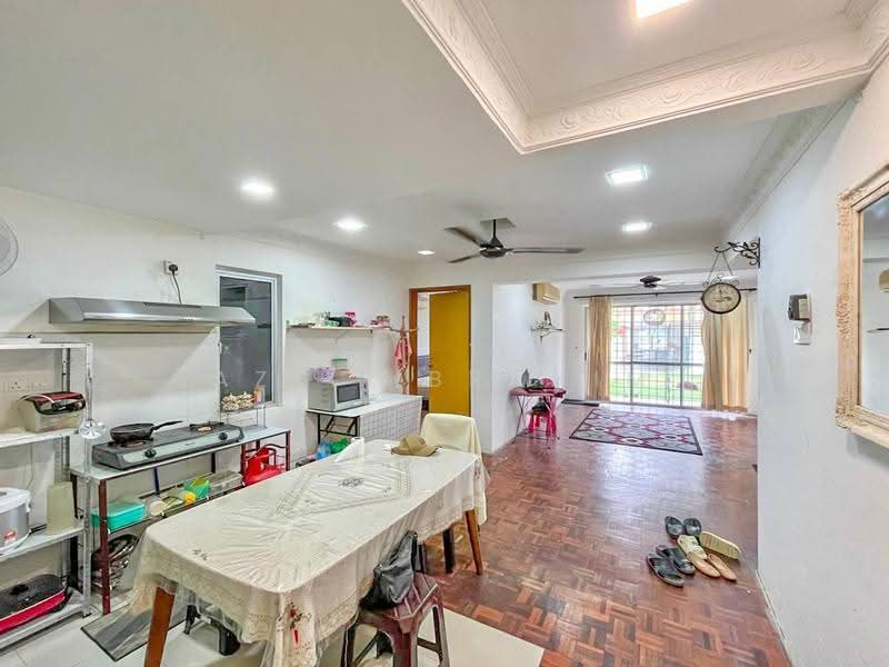 Kondominium untuk Dijual di Bella Vista - Azli Ibrahim - Kitchen - PropertyGuru.com.my