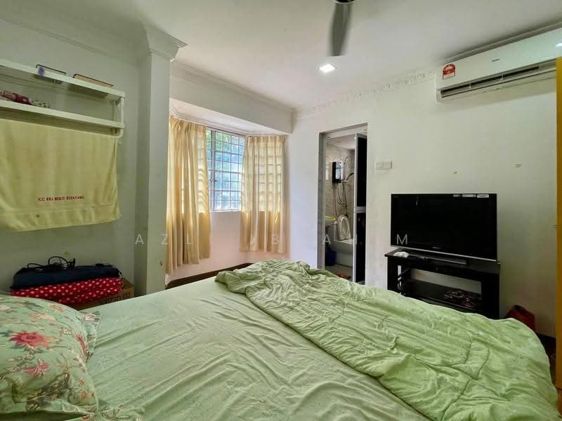 Kondominium untuk Dijual di Bella Vista - Azli Ibrahim - Bedroom - PropertyGuru.com.my