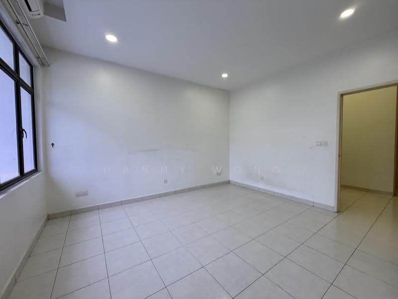 2-storey Terraced House for Sale in M Residence 2 (Rawang) - Danny Wong - Living Room - PropertyGuru.com.my