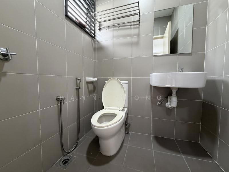 2-storey Terraced House for Sale in M Residence 2 (Rawang) - Danny Wong - Bathroom - PropertyGuru.com.my