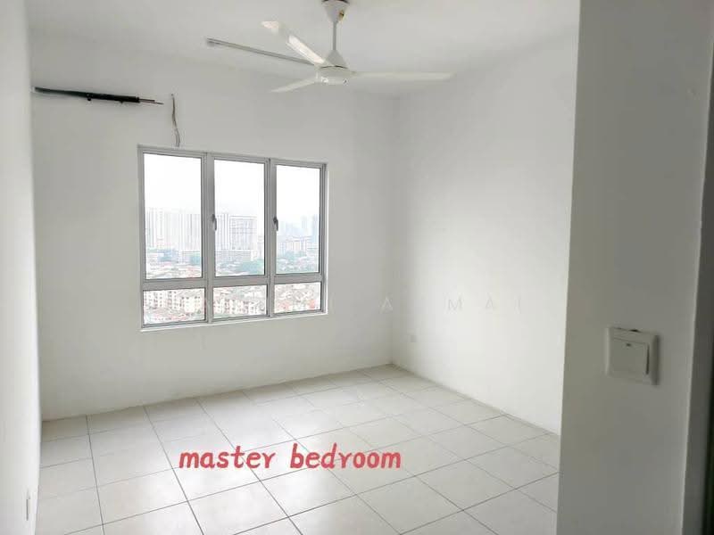 Kondominium untuk Disewa di Vierra Residence - Hakimi Akmal - Master Bedroom - PropertyGuru.com.my