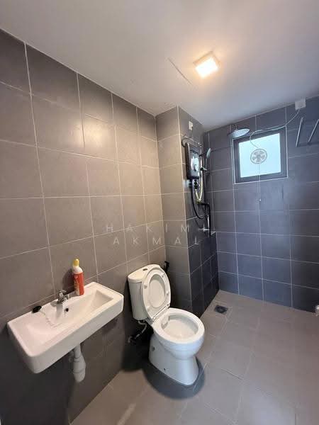 Kondominium untuk Disewa di Vierra Residence - Hakimi Akmal - Bathroom - PropertyGuru.com.my