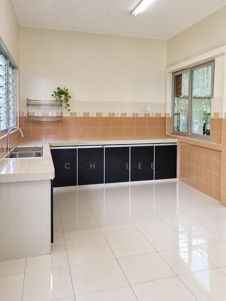 Bungalow House for Sale in Bukit Mertajam (Penang) - C.H. Lee - Kitchen - PropertyGuru.com.my