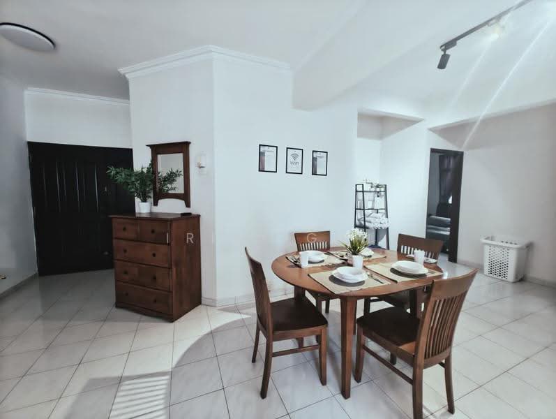Pangsapuri untuk Dijual di Noble Villa - Irene Goh - Dining Room - PropertyGuru.com.my