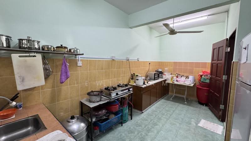 2-storey Terraced House for Sale in Cheras (Kuala Lumpur) - Lewis Tam - Kitchen - PropertyGuru.com.my