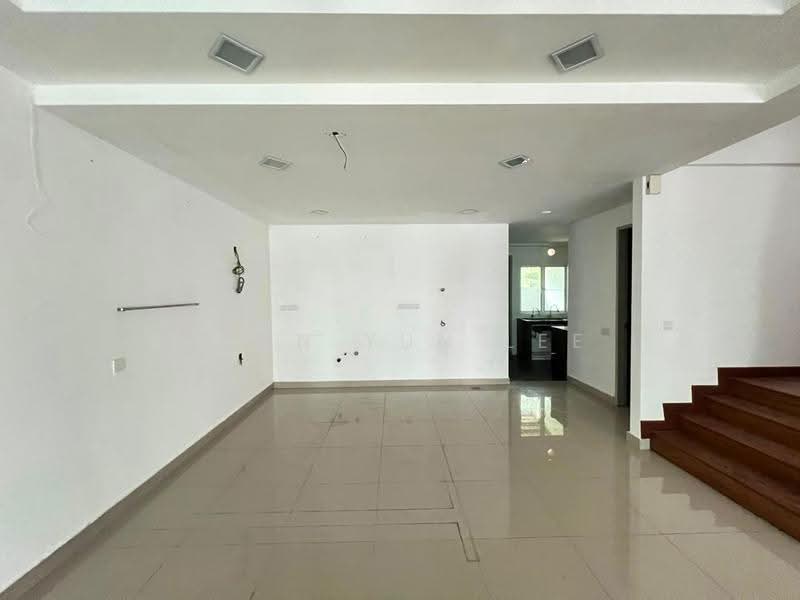 Rumah Teres untuk Disewa di Kuantan (Pahang) - Chin Yun Lee - Living Room - PropertyGuru.com.my
