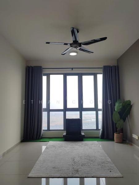 Kediaman Servis untuk Disewa di Gravit8, Klang - Ethan Chong - Living Room - PropertyGuru.com.my
