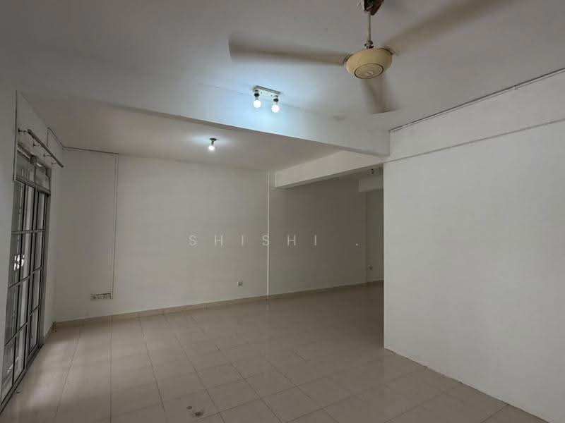 Rumah Teres 2-Tingkat untuk Dijual di Kulai (Johor) - Shishi . - Living Room - PropertyGuru.com.my