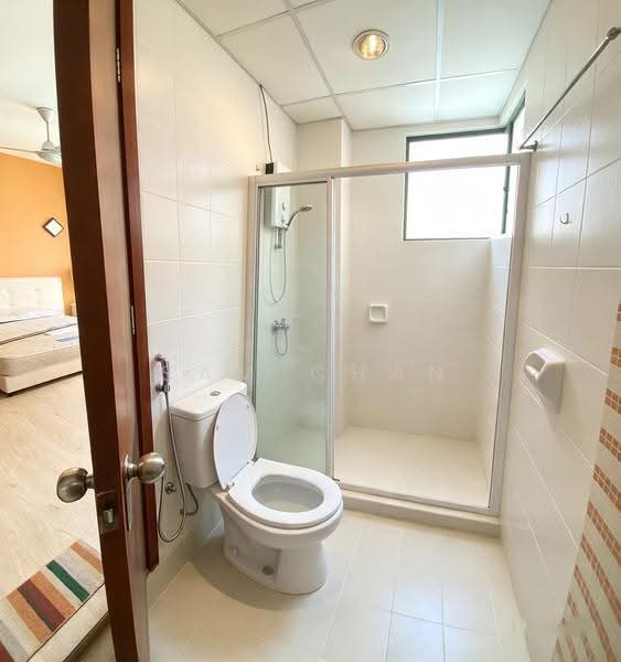Kediaman Servis untuk Disewa di Sri Acappella - Sam Chan - Bathroom - PropertyGuru.com.my