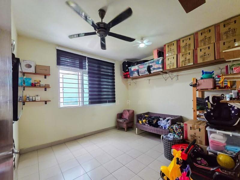 Apartment for Sale at Larai Apartment Presint 6 @ Putrajaya - Azli Ibrahim - Living Room - PropertyGuru.com.my