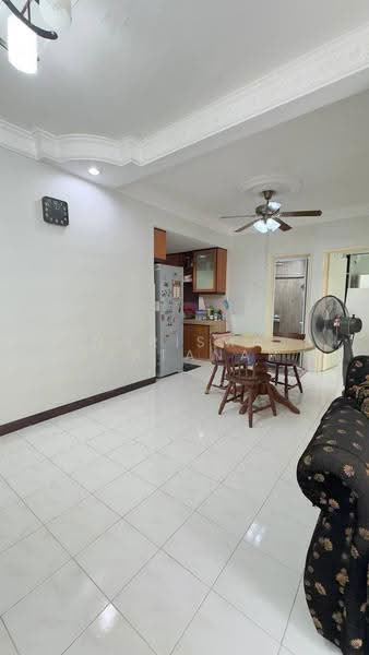 Apartment for Sale at Vista Pinggiran Apartment - Norisma Hartanah - Living Room - PropertyGuru.com.my