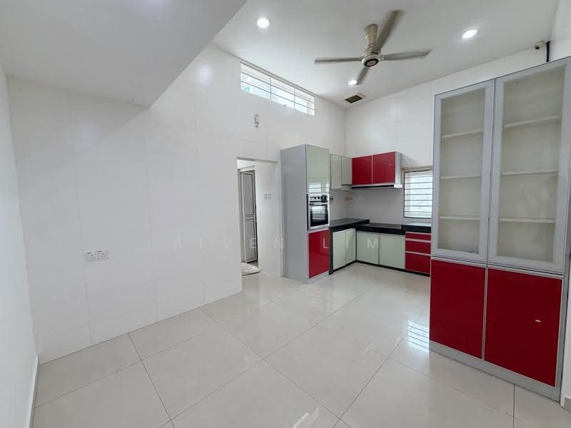 2-storey Terraced House for Sale in Bandar Sri Damansara (Selangor) - Alven Lim - Kitchen - PropertyGuru.com.my