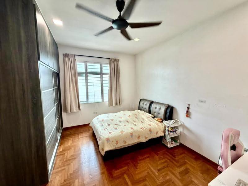 Semi-Detached House for Sale in Taman Perling (Perling) - Sharon Ng - Bedroom - PropertyGuru.com.my