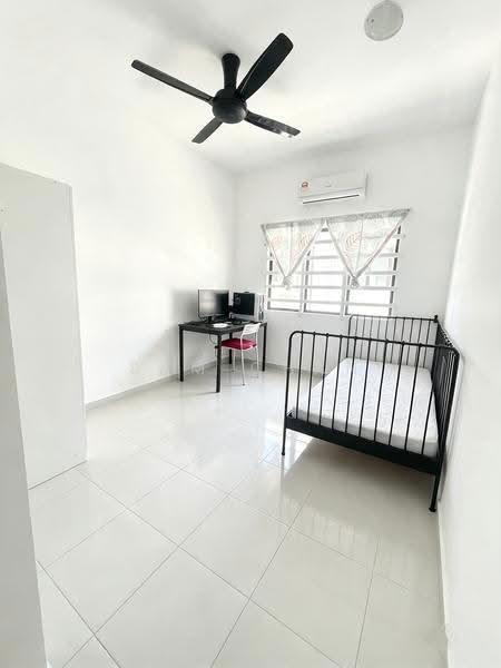 2-storey Terraced House for Sale in Shah Alam (Selangor) - Sam Chan - Bedroom - PropertyGuru.com.my