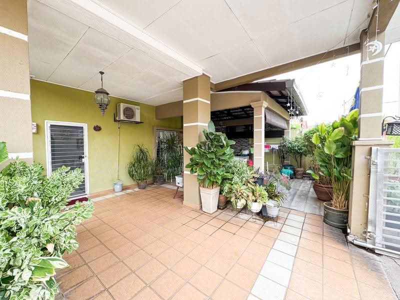 Cluster House for Sale in Bandar Bukit Mahkota (Bangi) - Azli Ibrahim - Exterior - PropertyGuru.com.my