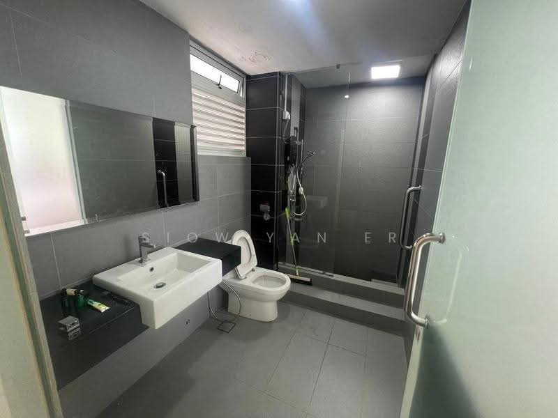 Kediaman Servis untuk Disewa di Tropez Residences - Siow Yan Er - Bathroom - PropertyGuru.com.my