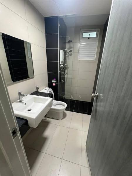 Kediaman Servis untuk Disewa di Tropez Residences - Siow Yan Er - Bathroom - PropertyGuru.com.my