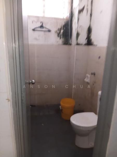 Kedai / Pejabat untuk Disewa di Setia Tropika (Johor Bahru) - Anson Chua - Bathroom - PropertyGuru.com.my