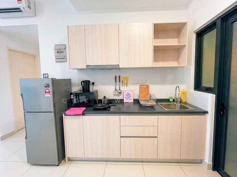 Kediaman Servis untuk Disewa di Parc 3 - Vickky Wong CF - Kitchen - PropertyGuru.com.my