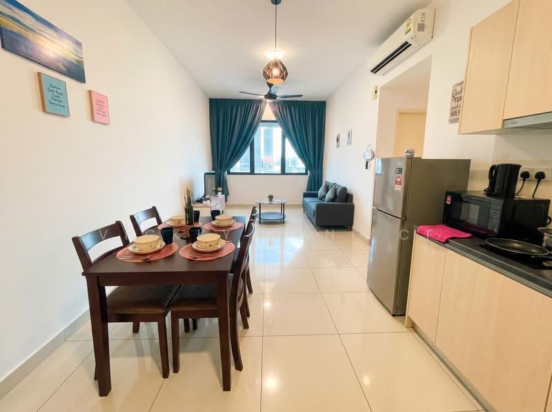 Kediaman Servis untuk Disewa di Parc 3 - Vickky Wong CF - Dining Room - PropertyGuru.com.my