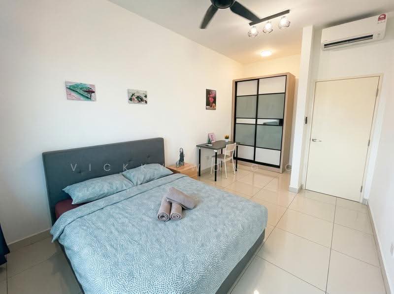 Kediaman Servis untuk Disewa di Parc 3 - Vickky Wong CF - Bedroom - PropertyGuru.com.my