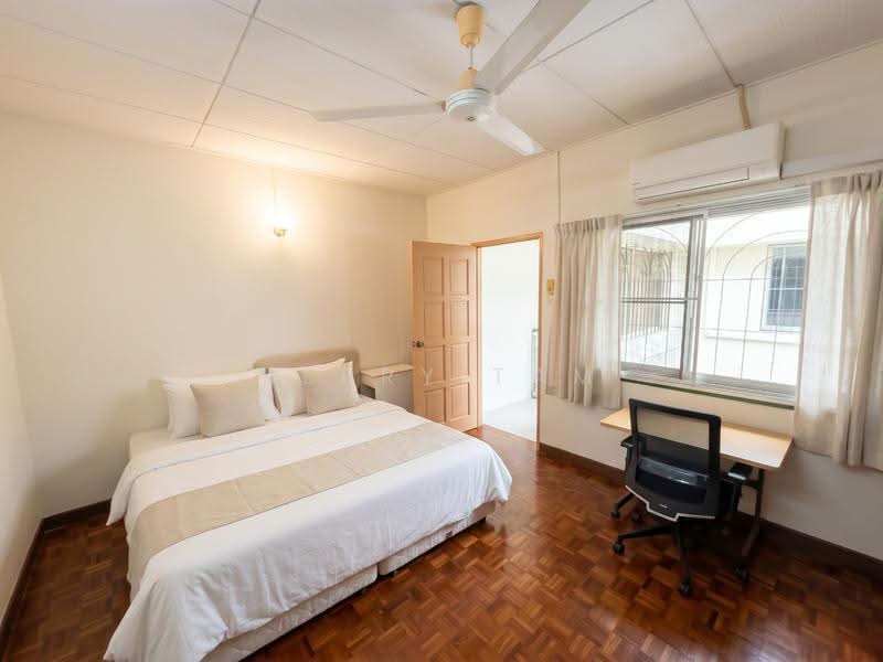 Semi-Detached House for Sale in SS 21, Damansara Utama (Petaling Jaya) - Kerry Tam - Bedroom - PropertyGuru.com.my