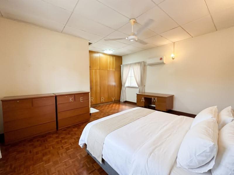 Semi-Detached House for Sale in SS 21, Damansara Utama (Petaling Jaya) - Kerry Tam - Bedroom - PropertyGuru.com.my