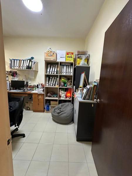Rumah Teres 2-Tingkat untuk Dijual di Taman Seri Austin (Tebrau) - Jasca Fan - Study - PropertyGuru.com.my