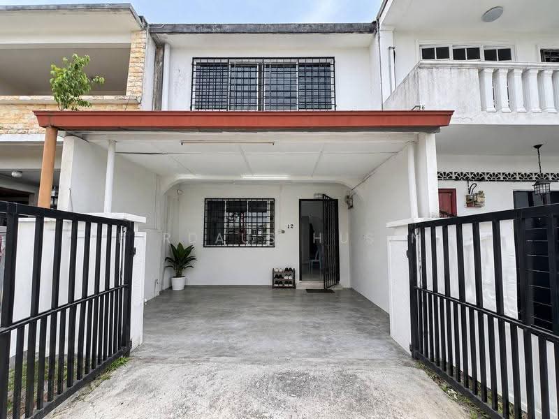 Terraced House for Sale in Taman Selayang Utama (Selayang) - Firdaus Husin - Exterior - PropertyGuru.com.my