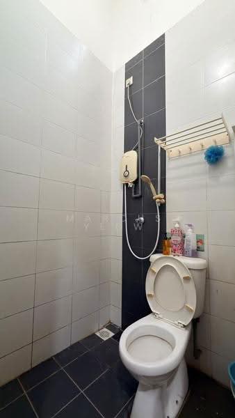 1-storey Terraced House for Sale in Nusari Aman 2 (Labu) - Marcus Yeow - Bathroom - PropertyGuru.com.my