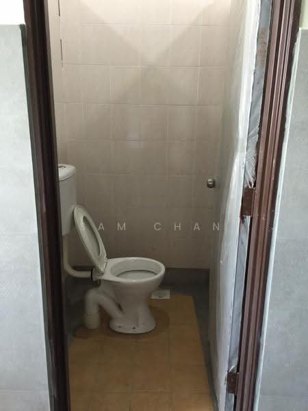 Apartment for Rent at Tun Teja 1 - Sam Chan - Bathroom - PropertyGuru.com.my