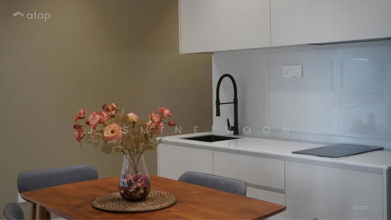Kediaman Servis untuk Dijual di Saville @ Kajang - Jasmine Voon - Kitchen - PropertyGuru.com.my