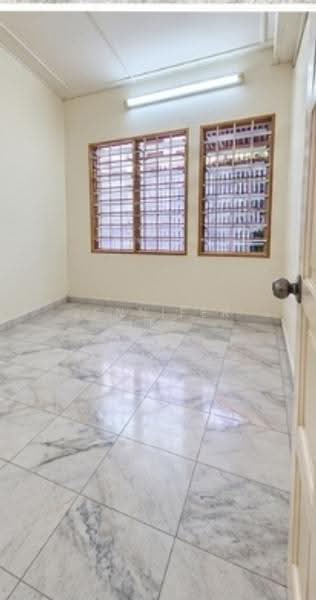 Rumah Teres 1-Tingkat untuk Dijual di Taman Free School (Jelutong) - Jennifer Lee - PropertyGuru.com.my