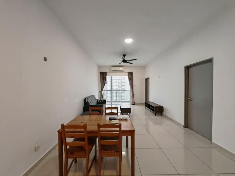 Kondominium untuk Disewa di Iris Residence - Sammeane . - Living Room - PropertyGuru.com.my