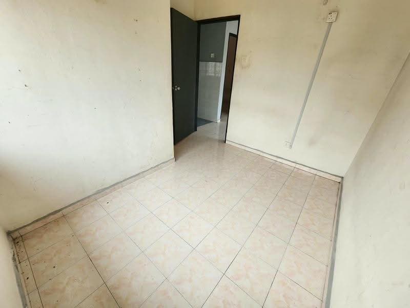 1-storey Terraced House for Sale in Taman Debunga (Merlimau) - Gigi Wong - PropertyGuru.com.my