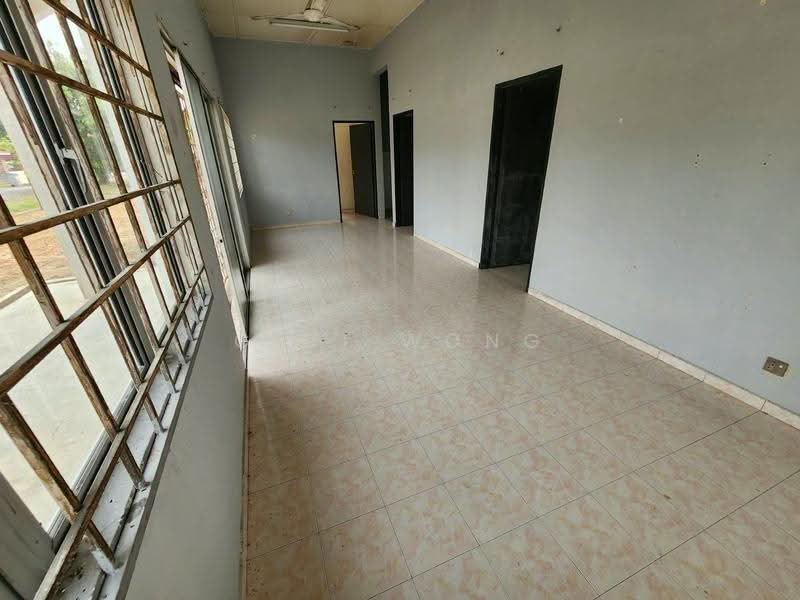 1-storey Terraced House for Sale in Taman Debunga (Merlimau) - Gigi Wong - PropertyGuru.com.my